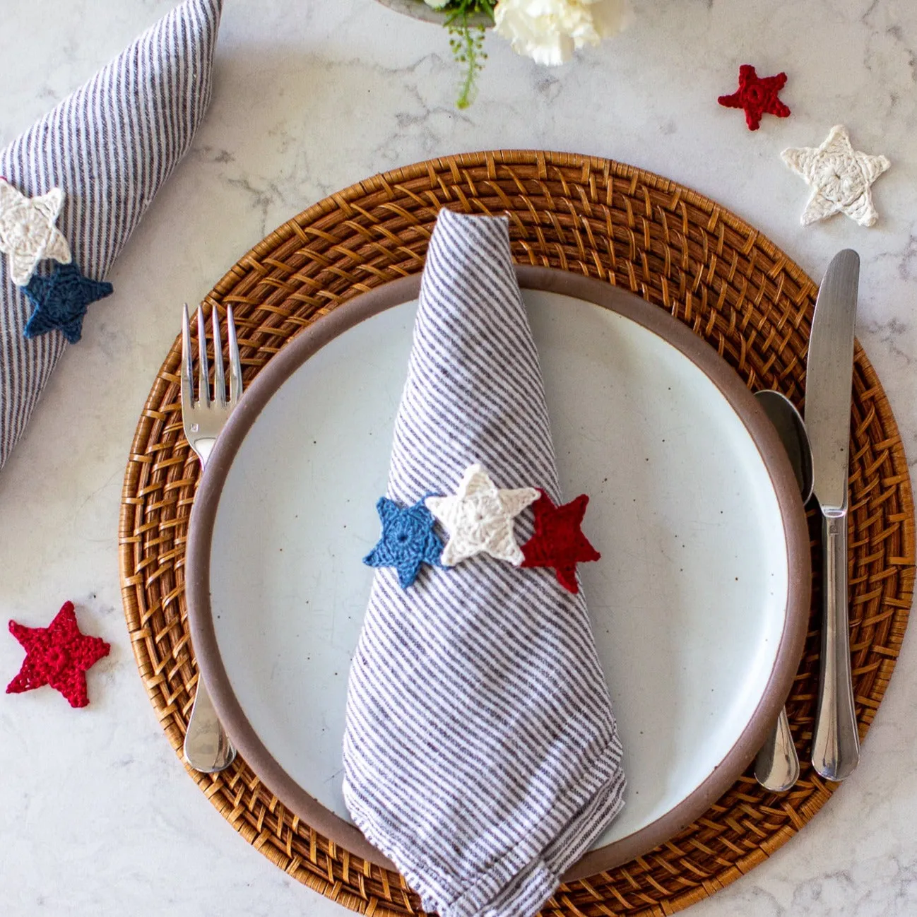 Teeny, Tiny and Small Crochet Star Garland Pattern